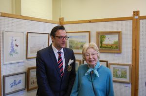 Mayor Jonathan Breeds with Priscilla Ryan at the Tuesday Painters' Exhibition