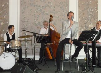 Party hits the right notes