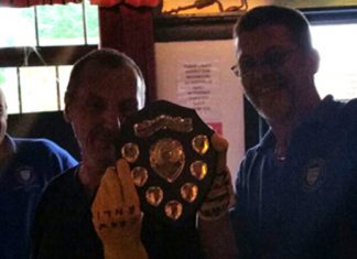 Alan boules ’em over