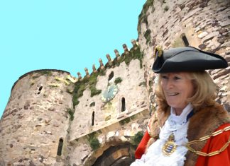 Mayor leads way to save Landgate