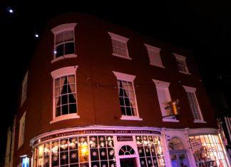 Dreaming of a brighter xmas . . .