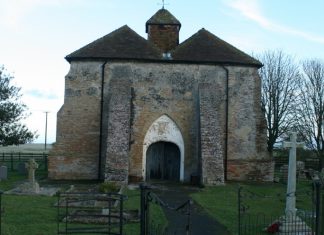 Candlelit carols at East Guldeford