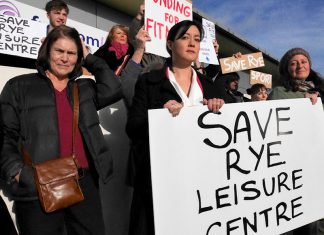 Fight to keep sports centre open