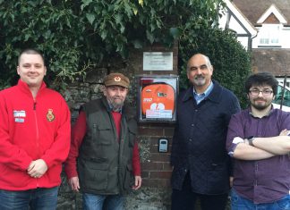 Winchelsea gets a defibrillator