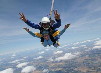Paramedic’s air ambulance jump