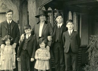 Growing up at Great Dixter