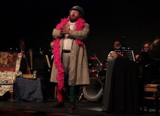 Bonzo fans get sated