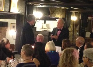 Luciaphiles gather round Mermaid