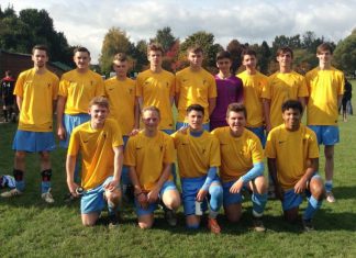 Rangers hold on in muddy draw