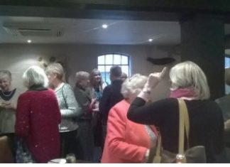 Fishing for friends of art