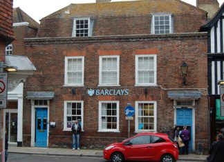 'No plans to close', says bank