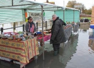Thanking all volunteers