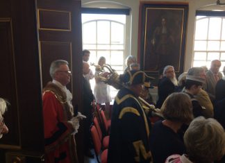 Bank holiday Mayor Making