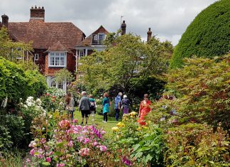 Winchelsea gardens open