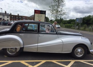 Royals spotted at Jempson's