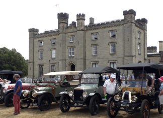 Museum visit to historic houses