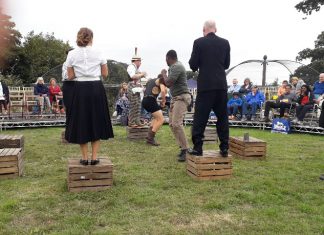 Shakespeare delights Fairlight Hall