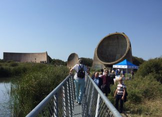 Crowds gather at Sound Mirrors