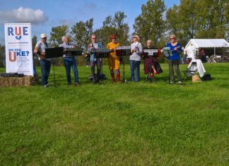 Wild ukulele Tuesday
