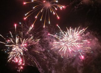 Rye joins Robin Hood bonfire fun