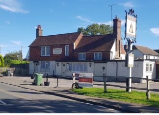 Iden residents oppose change of use for local pub