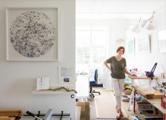 Turning beach plastic into art