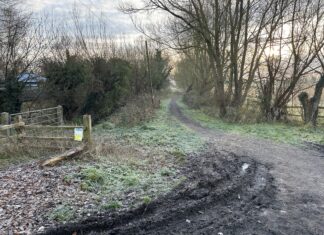 Cycle path closed for repairs