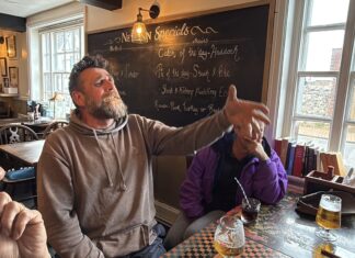 Herrings raise funds for Demelza