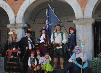 Rye Pirates and Smugglers get ready