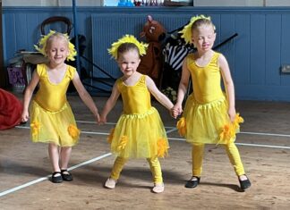 Dance exhibition delights audience