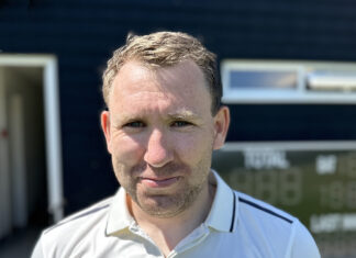 Pierce bowls Rye to victory